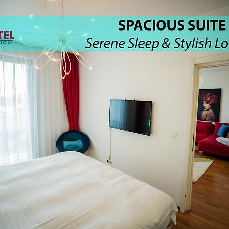 Red Hotel Riviera Suite&Lake Cluj-Napoca Buitenkant foto