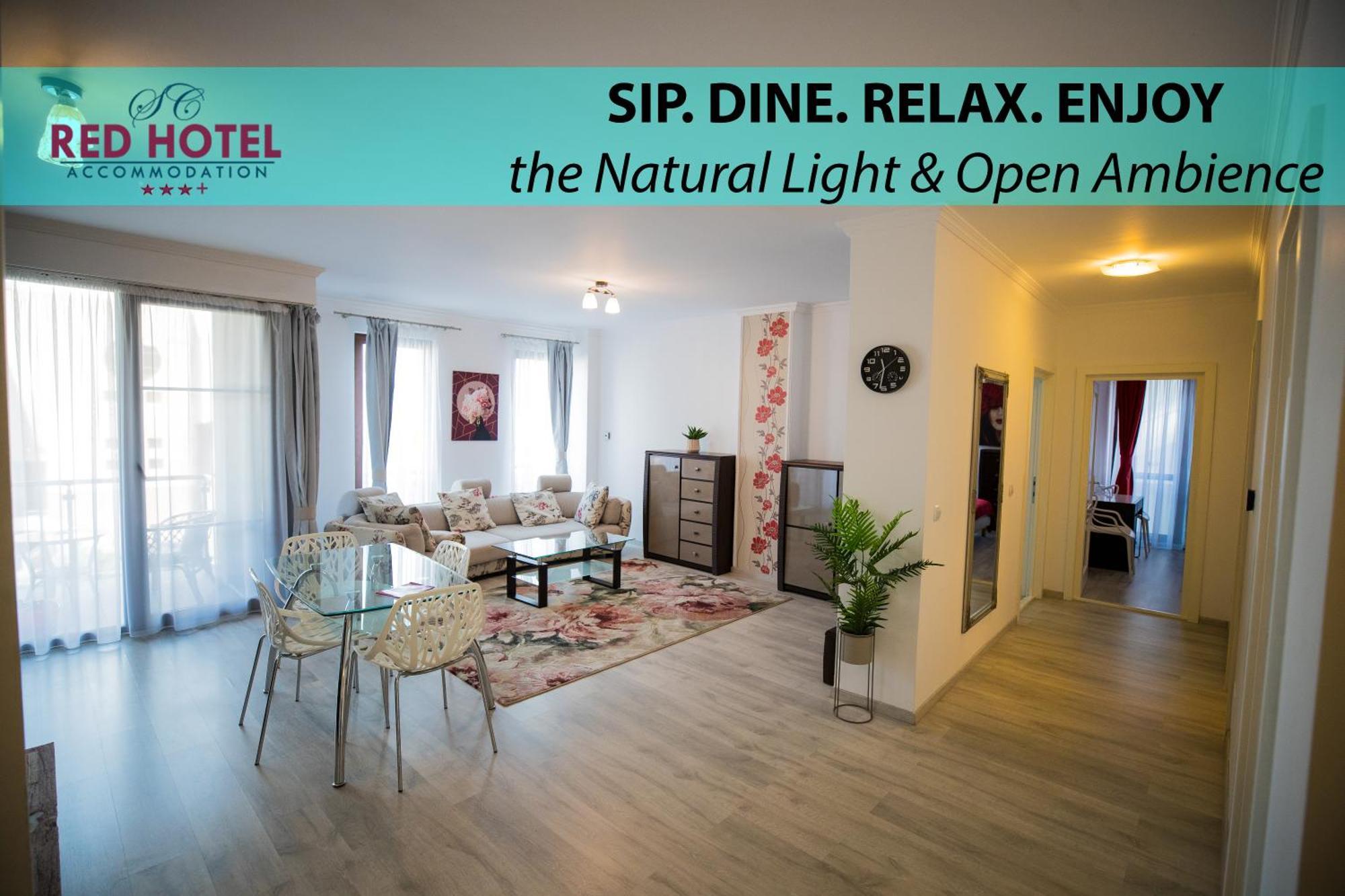 Red Hotel Riviera Suite&Lake Cluj-Napoca Buitenkant foto